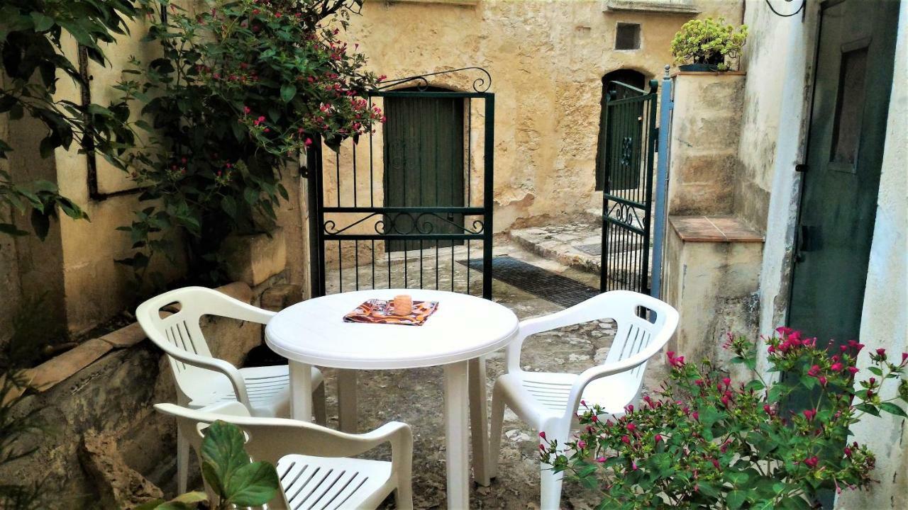 Bed and Breakfast Nei Sassi Da Nino Матера Екстер'єр фото